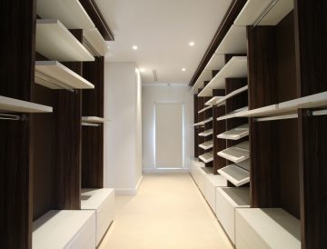 walk in wardrobe