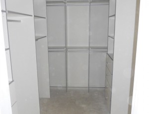 silver edge walk in robe