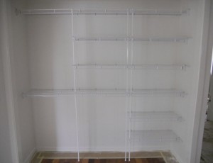 Wire shelving 10