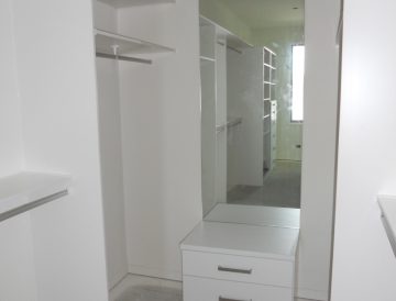 Walk-in Wardrobe