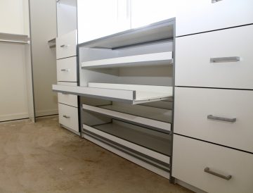 Walk-in Wardrobe