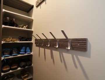 Timbergrain Walk-in Robe 49