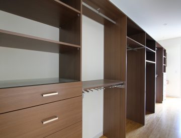 Timbergrain Walk-in Robe 40