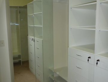 Walk-in Wardrobe