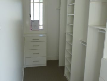 Walk-in Wardrobe