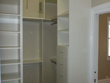 Walk-in Wardrobe