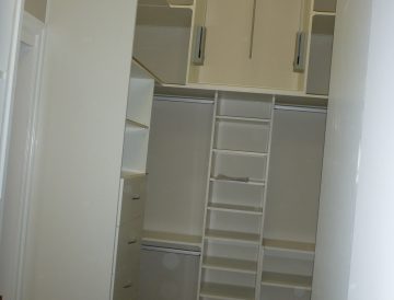 Walk-in Wardrobe